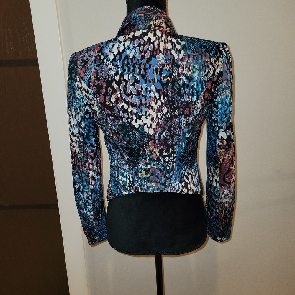 Jacket - Picture 4 of 8